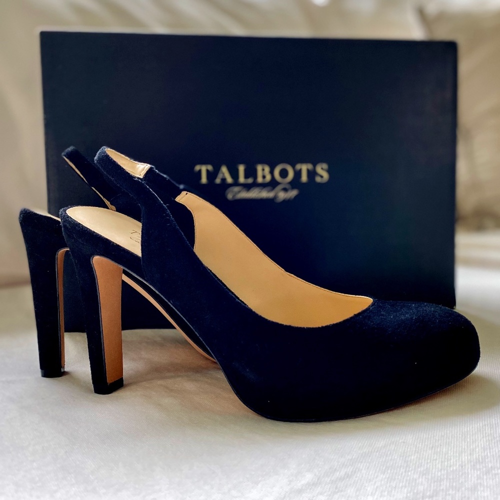 Black Suede Sylvia2 pumps, 5.5, Talbots